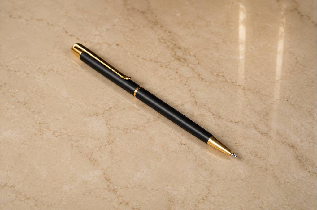 Emotion pen | Capture Every Feeling with a Touch of Elegance